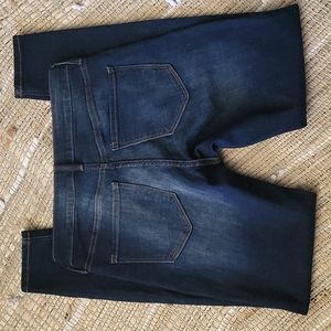 Old Navy Rockstar Super Skinny Jeans, size 2, dark blue, like new!